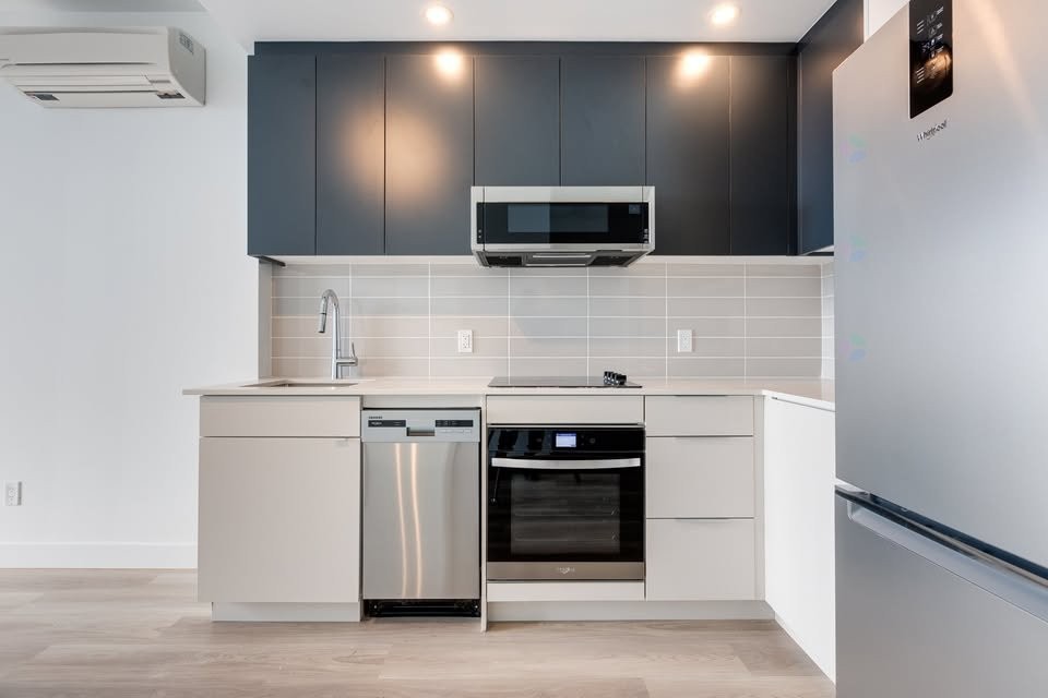 









1001


Rue Lucien-L'Allier

, 1818,
Montréal (Ville-Marie),




QC
H3G0G7

