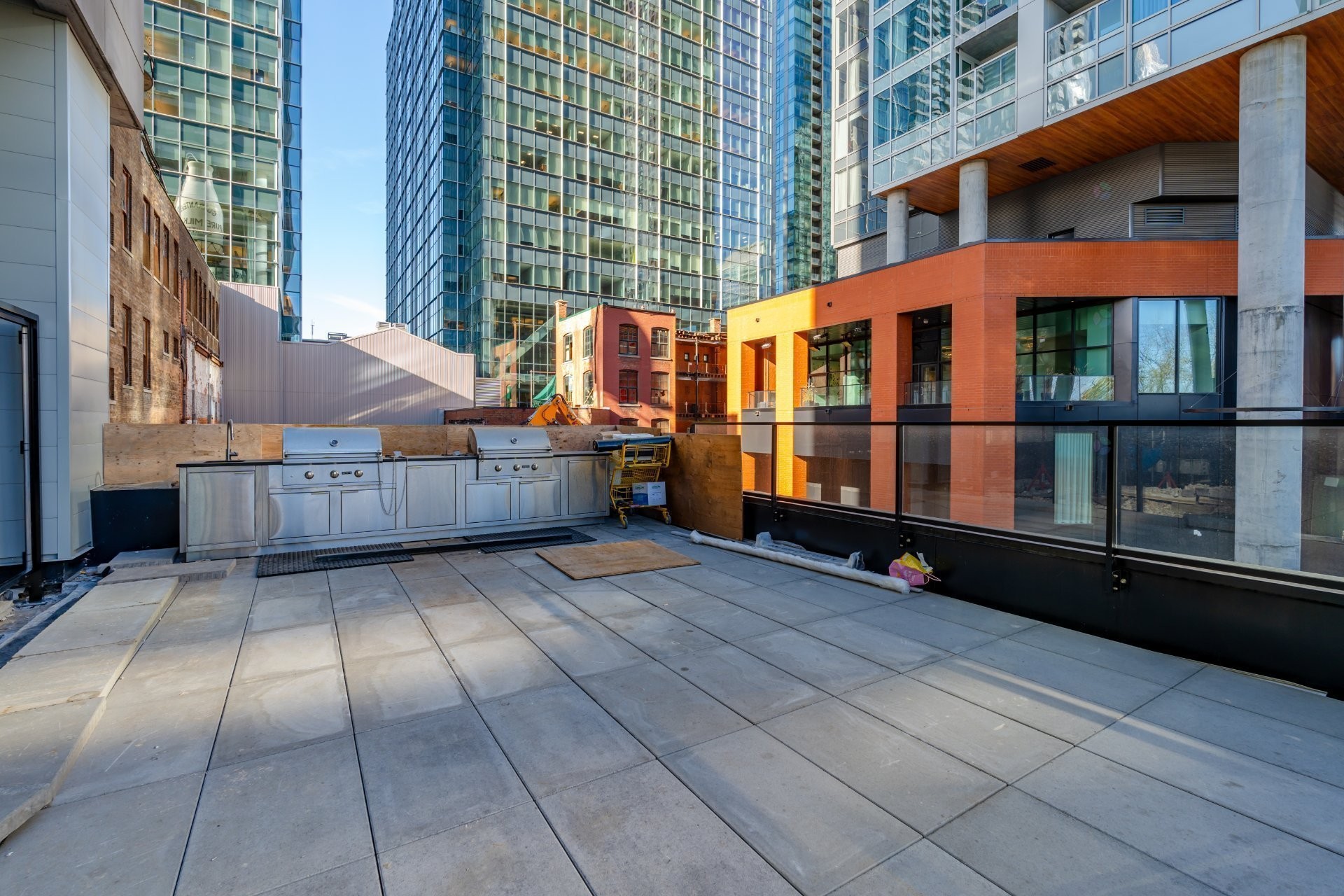 









1001


Rue Lucien-L'Allier

, 1818,
Montréal (Ville-Marie),




QC
H3G0G7

