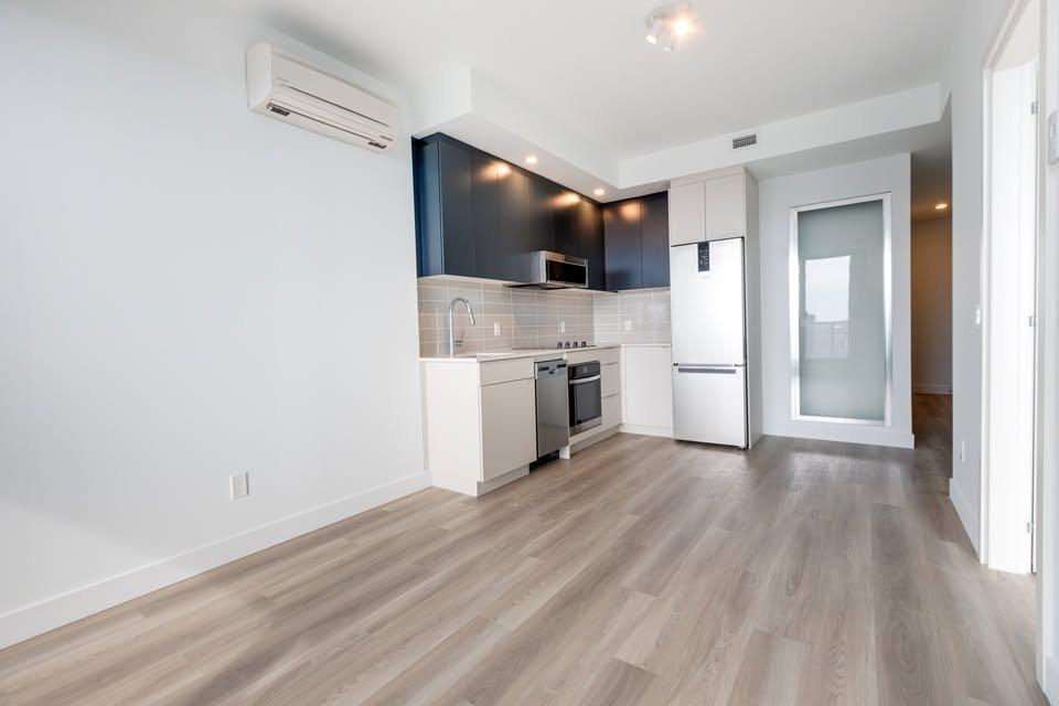 









1001


Rue Lucien-L'Allier

, 1009,
Montréal (Ville-Marie),




QC
H3G0G7


