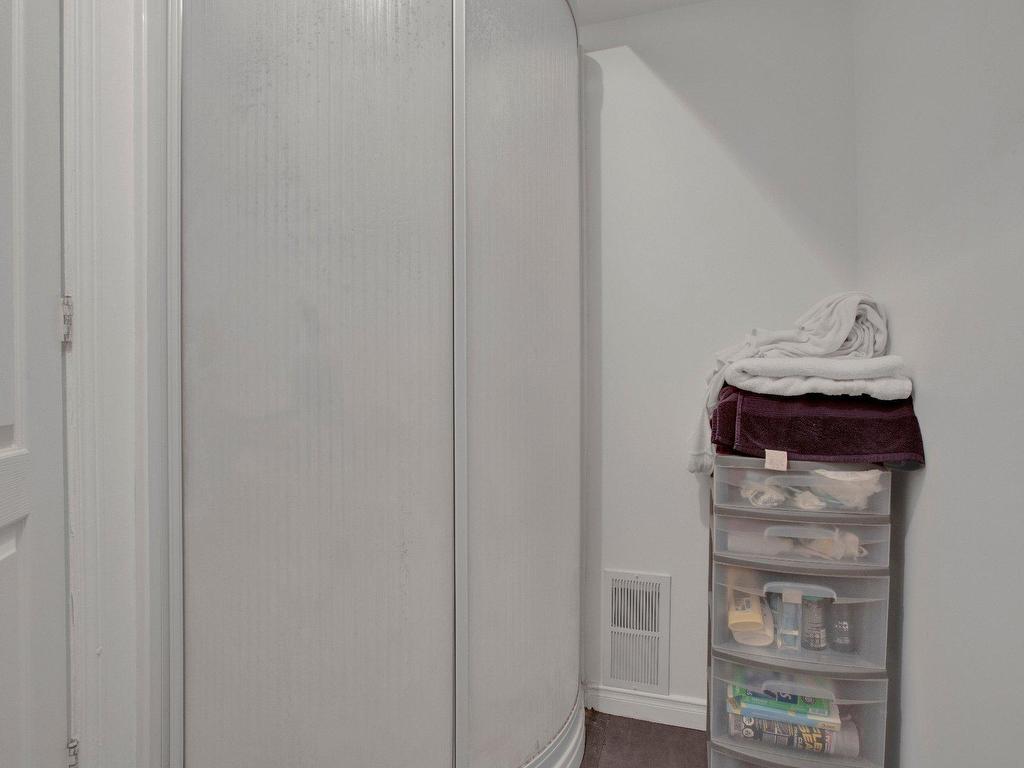 









1003


Rue Basile-Routhier

,
Repentigny (Repentigny),




QC
J5Y3Y9

