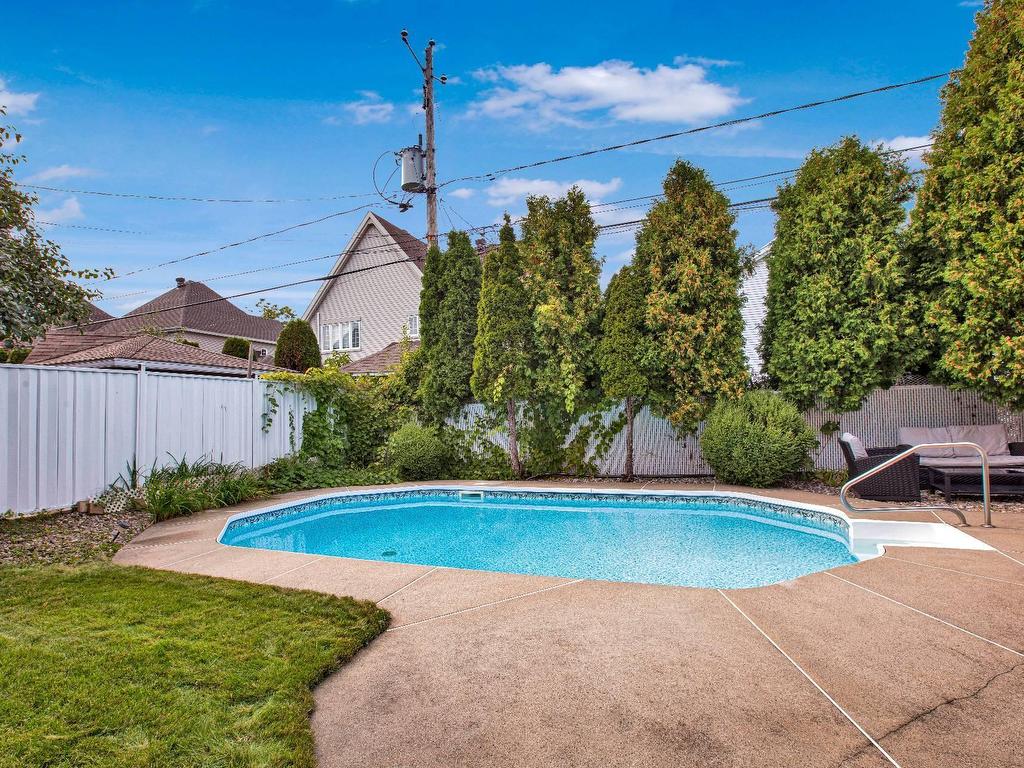 









1003


Rue Basile-Routhier

,
Repentigny (Repentigny),




QC
J5Y3Y9

