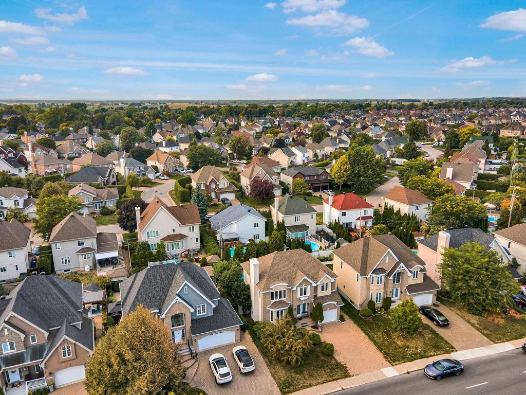 









1003


Rue Basile-Routhier

,
Repentigny (Repentigny),




QC
J5Y3Y9

