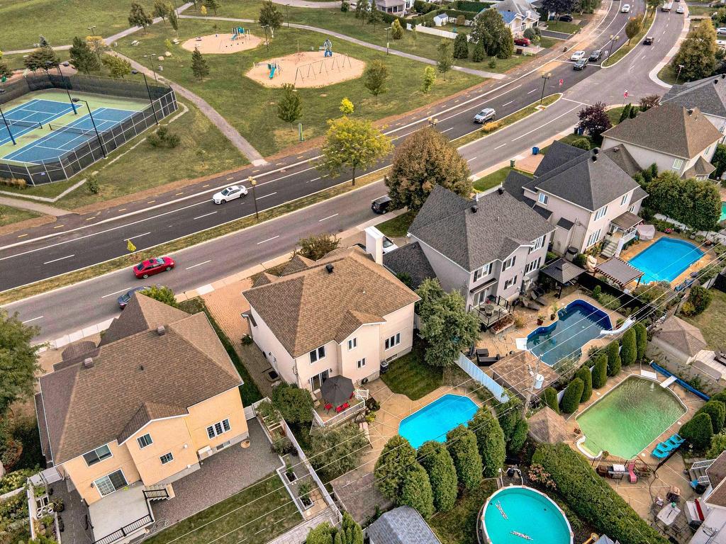 









1003


Rue Basile-Routhier

,
Repentigny (Repentigny),




QC
J5Y3Y9

