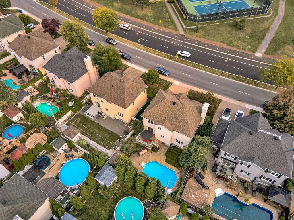 









1003


Rue Basile-Routhier

,
Repentigny (Repentigny),




QC
J5Y3Y9

