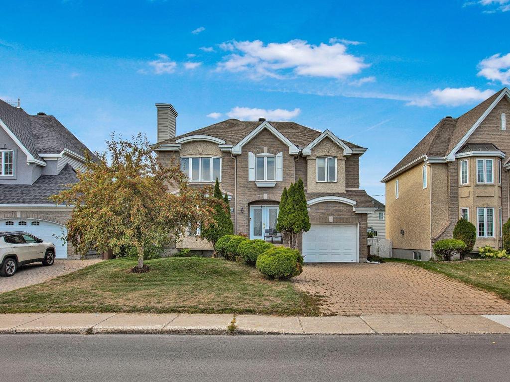 









1003


Rue Basile-Routhier

,
Repentigny (Repentigny),




QC
J5Y3Y9

