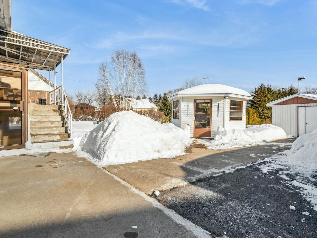 









1402


Route 158

,
Saint-Thomas,




QC
J0K3L0

