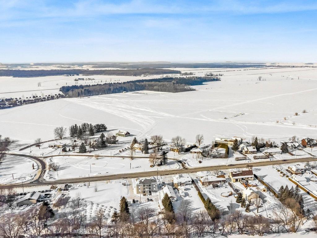 









1402


Route 158

,
Saint-Thomas,




QC
J0K3L0

