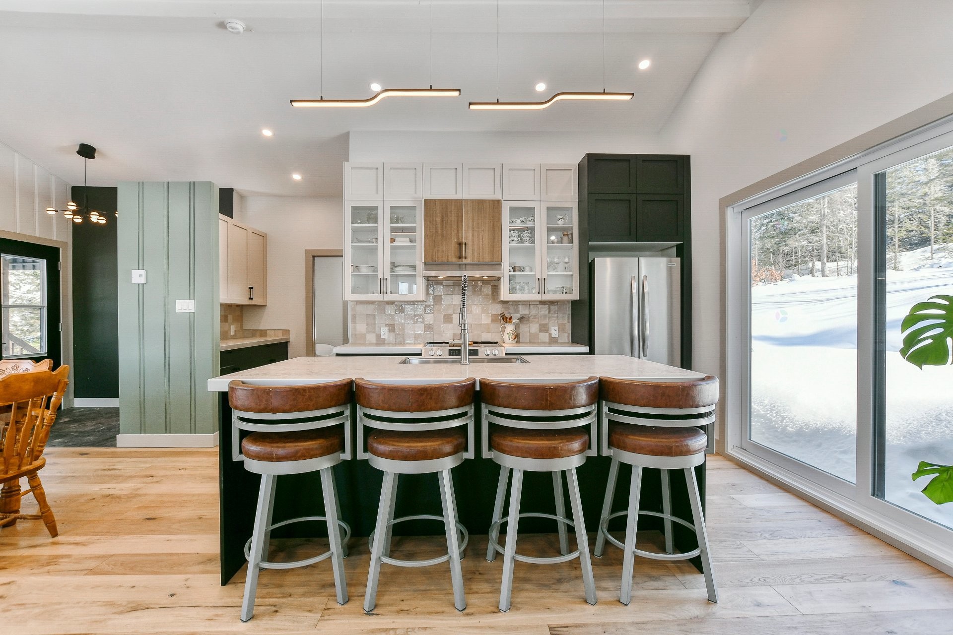 









2014


Ch. du Lac-Quenouille

,
Val-des-Lacs,




QC
J0T2P0

