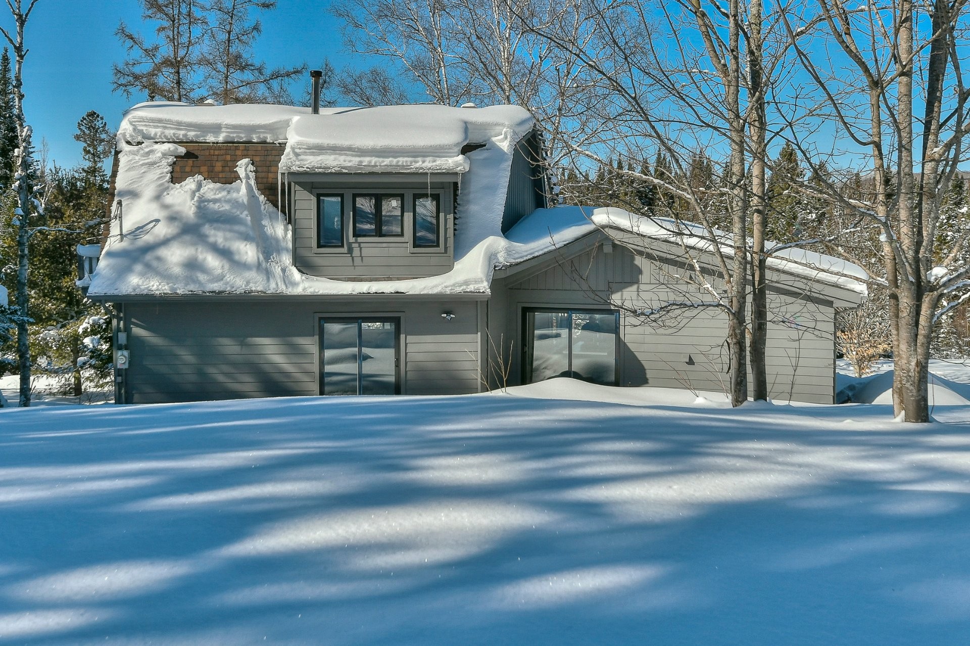 









2014


Ch. du Lac-Quenouille

,
Val-des-Lacs,




QC
J0T2P0

