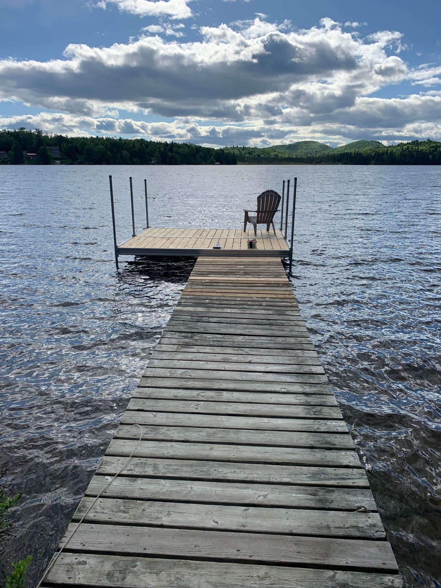 









2014


Ch. du Lac-Quenouille

,
Val-des-Lacs,




QC
J0T2P0

