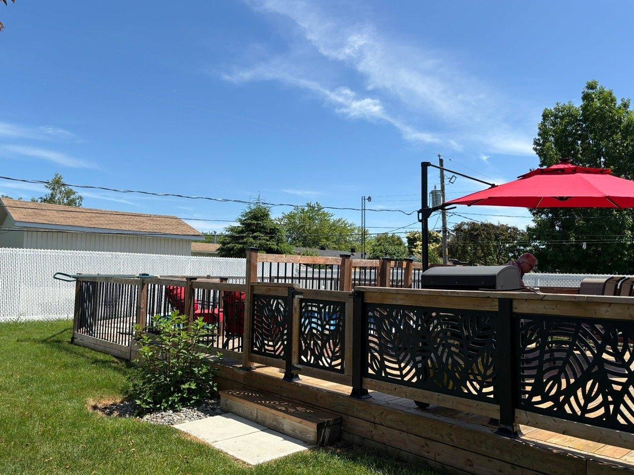 









92


Rue Latour

,
Saint-Constant,




QC
J5A1E6

