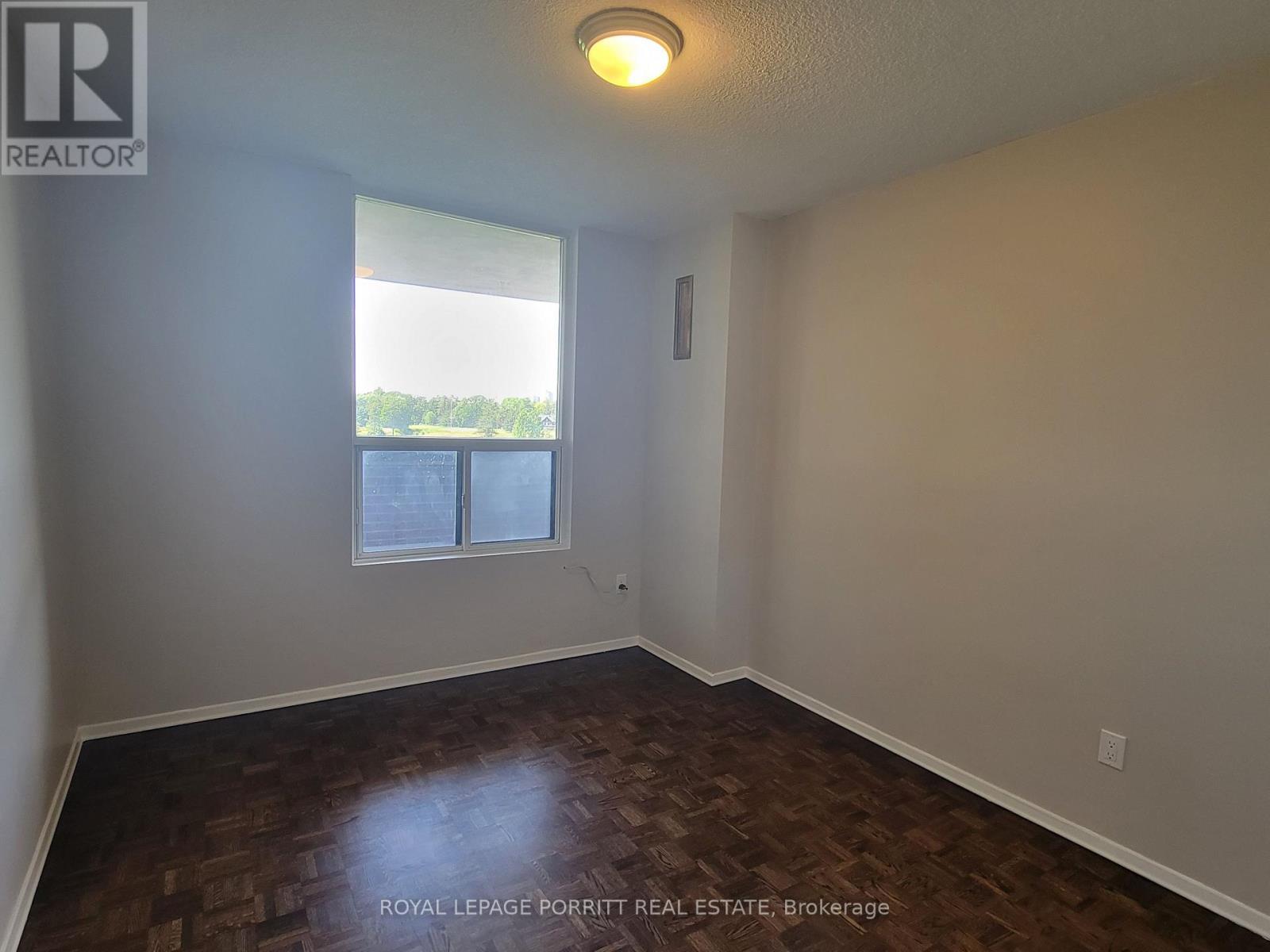 












907 - 1535 LAKESHORE ROAD E

,
Mississauga,




Ontario
L5E3E2

