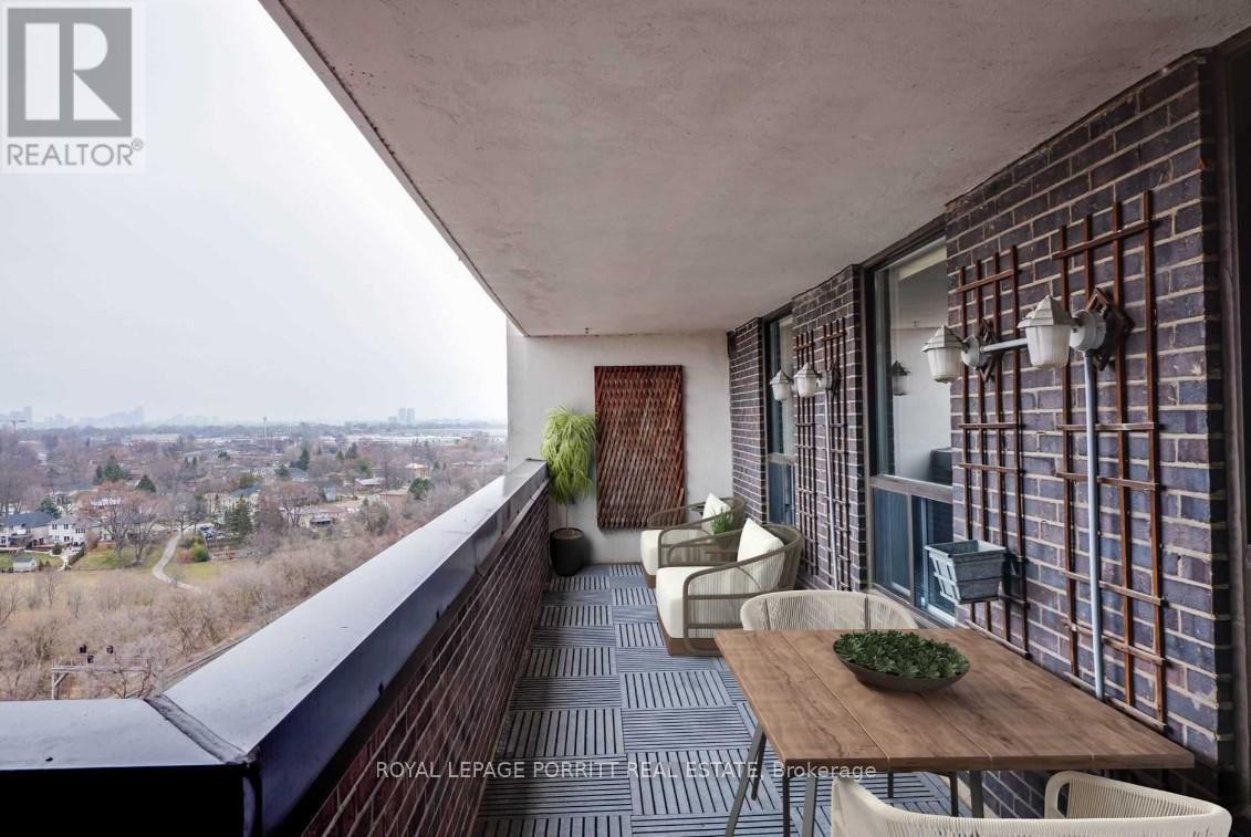 












907 - 1535 LAKESHORE ROAD E

,
Mississauga,




Ontario
L5E3E2

