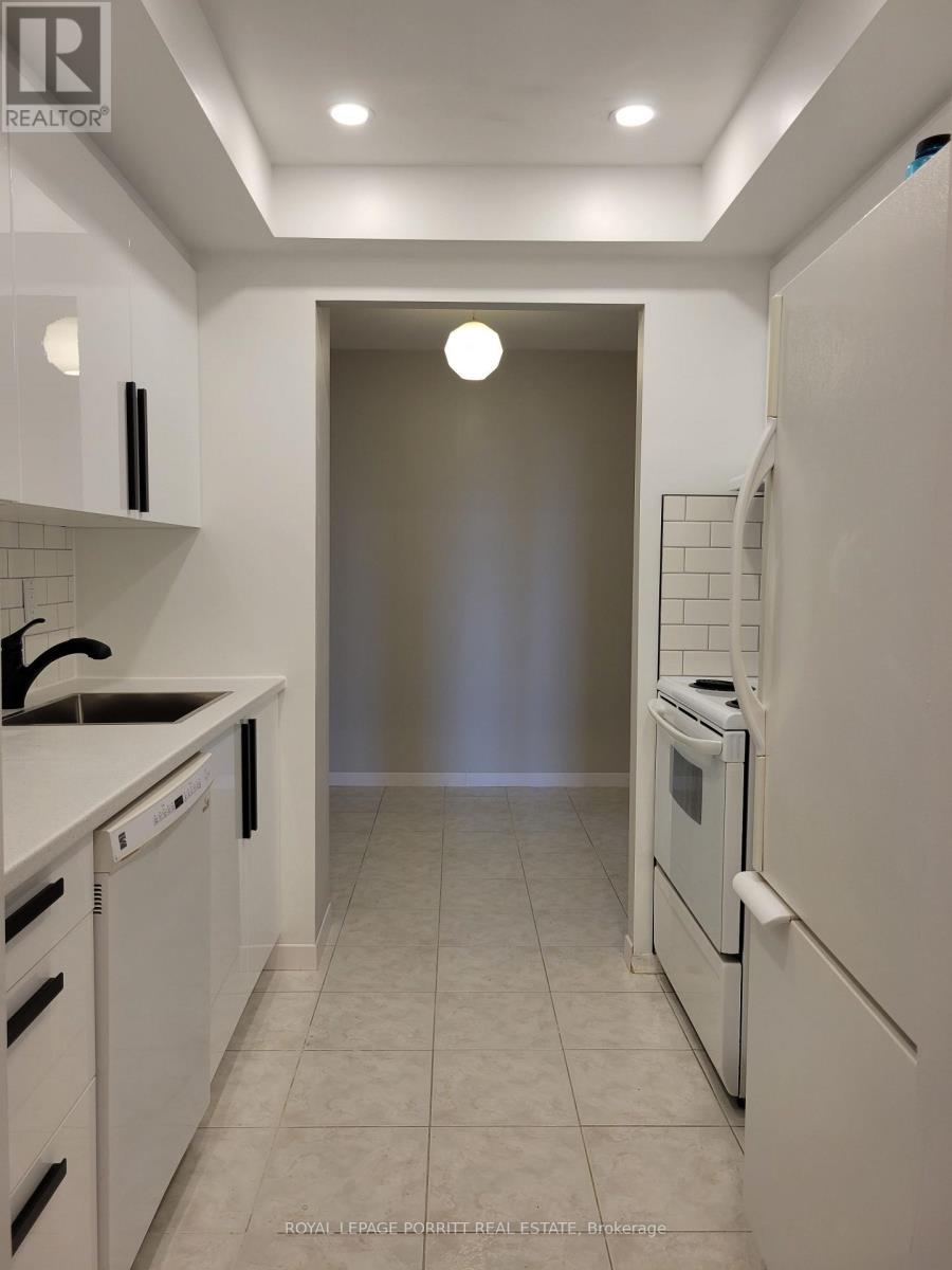 












907 - 1535 LAKESHORE ROAD E

,
Mississauga,




Ontario
L5E3E2

