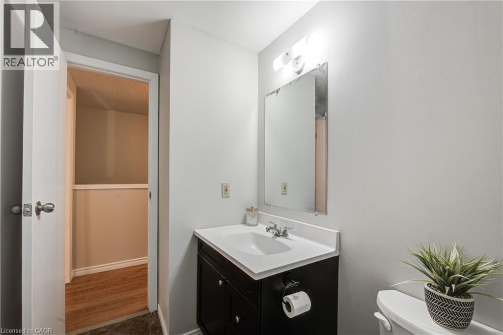 












370 SPRINGBANK Avenue Unit# 7

,
Woodstock,




Ontario
N4T1L3

