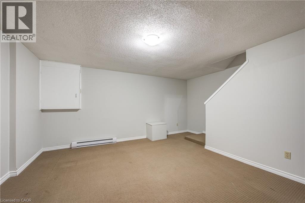 












370 SPRINGBANK Avenue Unit# 7

,
Woodstock,




Ontario
N4T1L3

