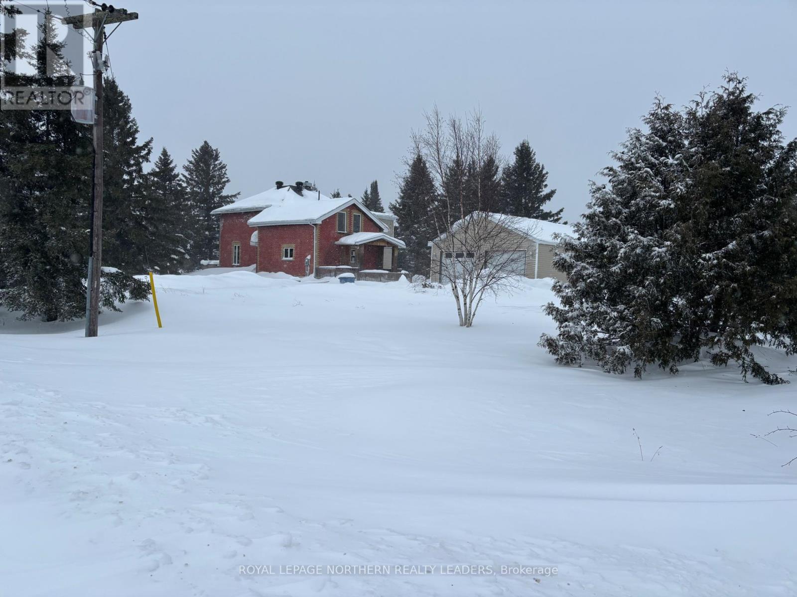 












2343 GENIER ROAD

,
Cochrane,




Ontario
P0L1C0

