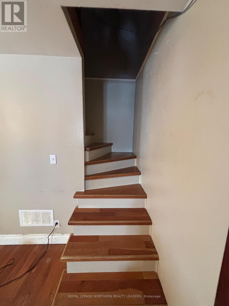 












2343 GENIER ROAD

,
Cochrane,




Ontario
P0L1C0

