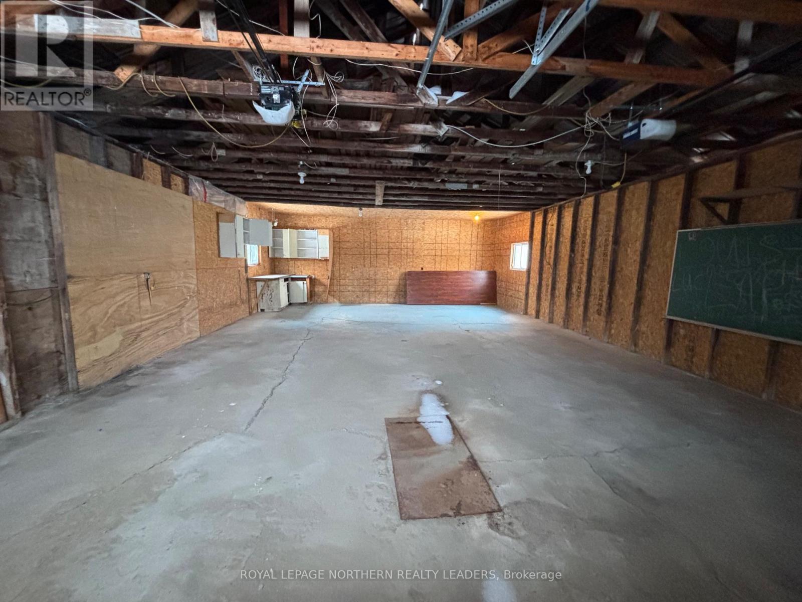 












2343 GENIER ROAD

,
Cochrane,




Ontario
P0L1C0

