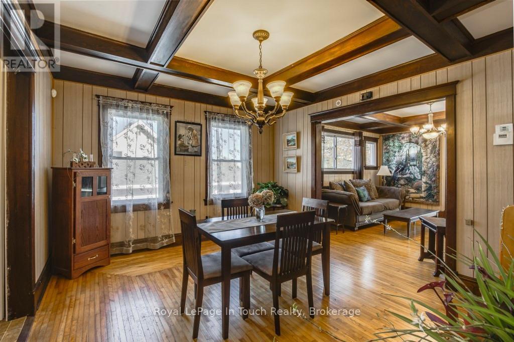 












450 ASSINIBOIA STREET

,
Tay (Port McNicoll),




Ontario
L0K1R0

