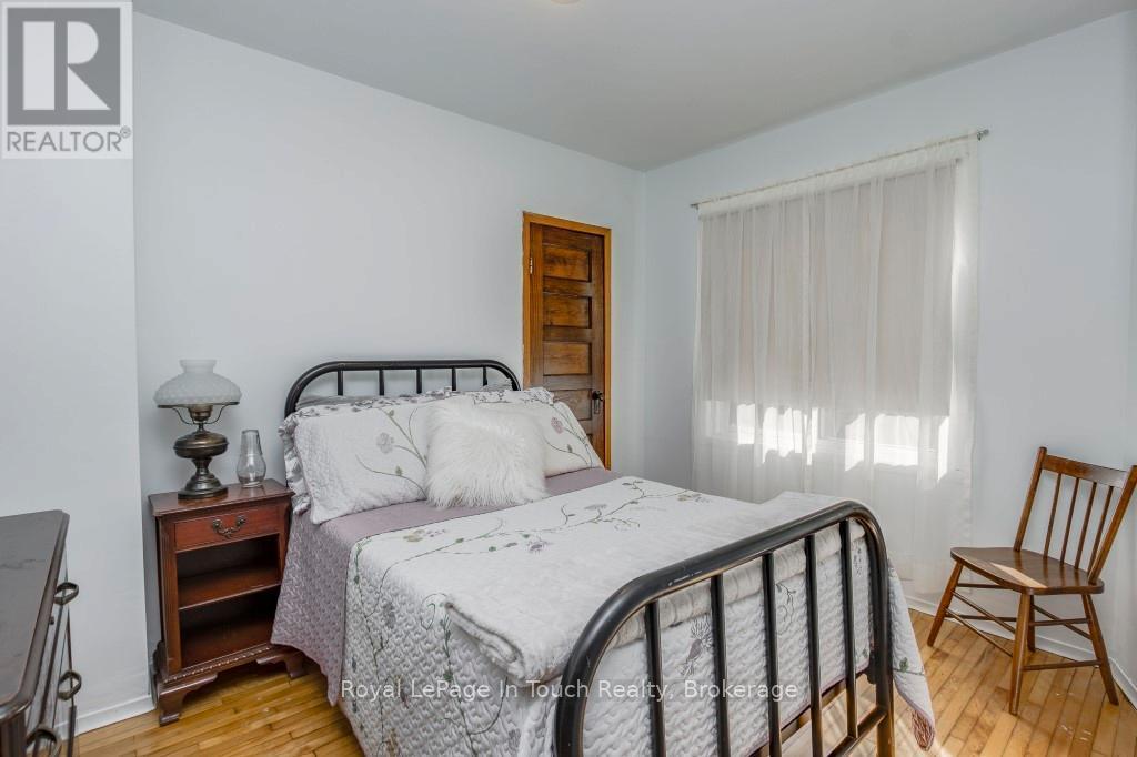 












450 ASSINIBOIA STREET

,
Tay (Port McNicoll),




Ontario
L0K1R0

