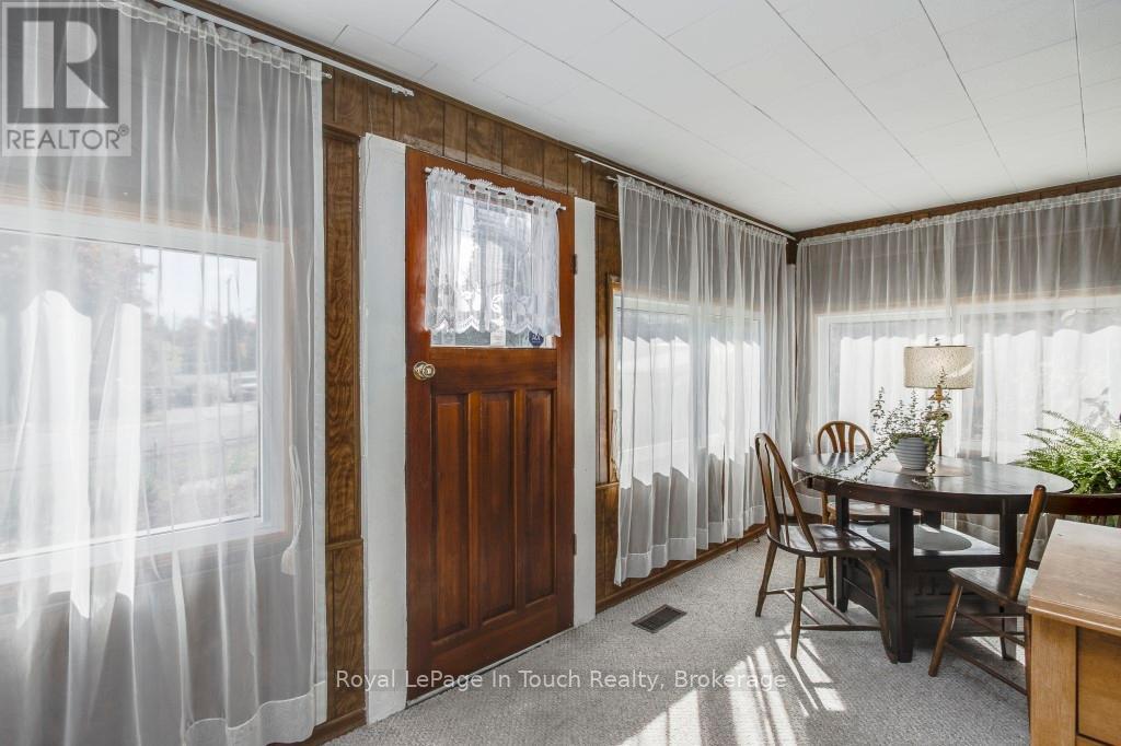 












450 ASSINIBOIA STREET

,
Tay (Port McNicoll),




Ontario
L0K1R0

