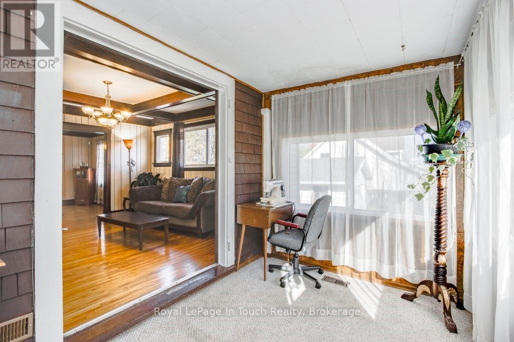 












450 ASSINIBOIA STREET

,
Tay (Port McNicoll),




Ontario
L0K1R0

