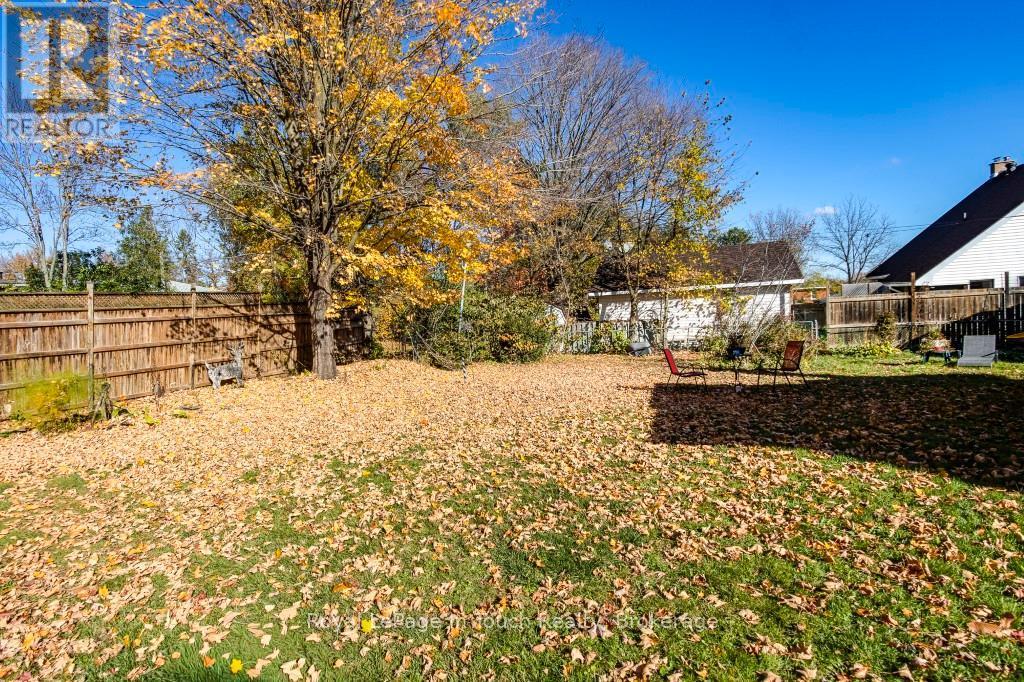 












450 ASSINIBOIA STREET

,
Tay (Port McNicoll),




Ontario
L0K1R0

