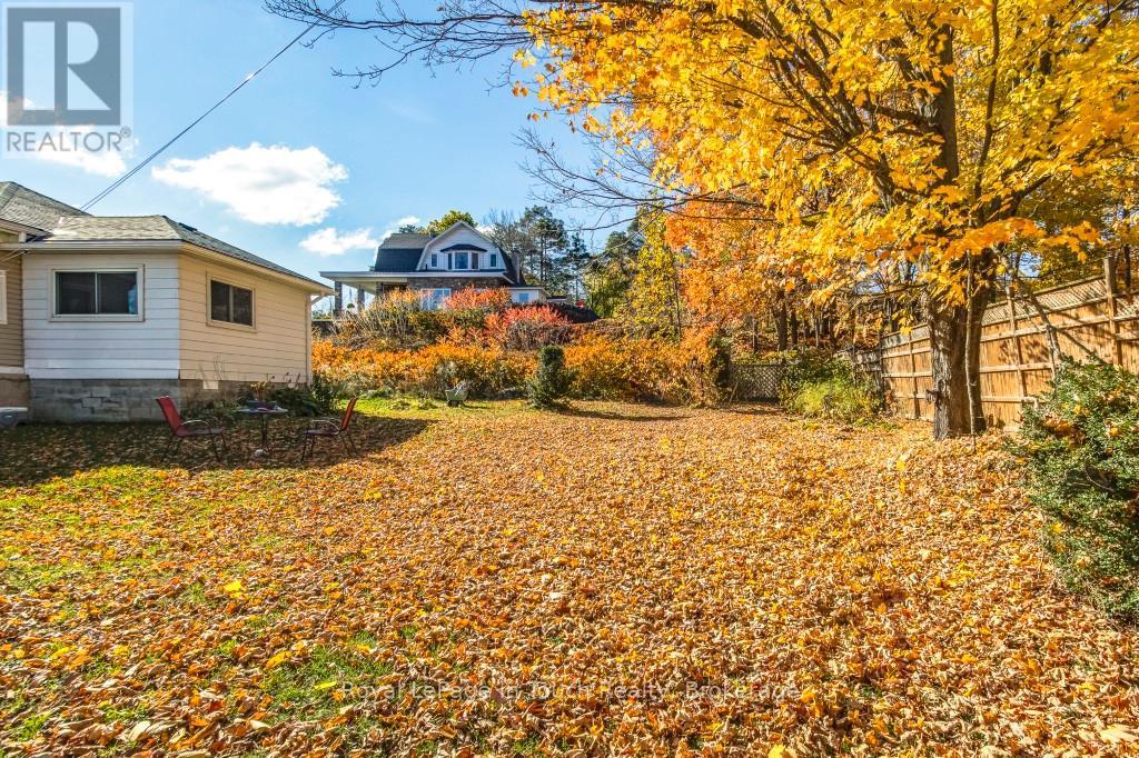 












450 ASSINIBOIA STREET

,
Tay (Port McNicoll),




Ontario
L0K1R0

