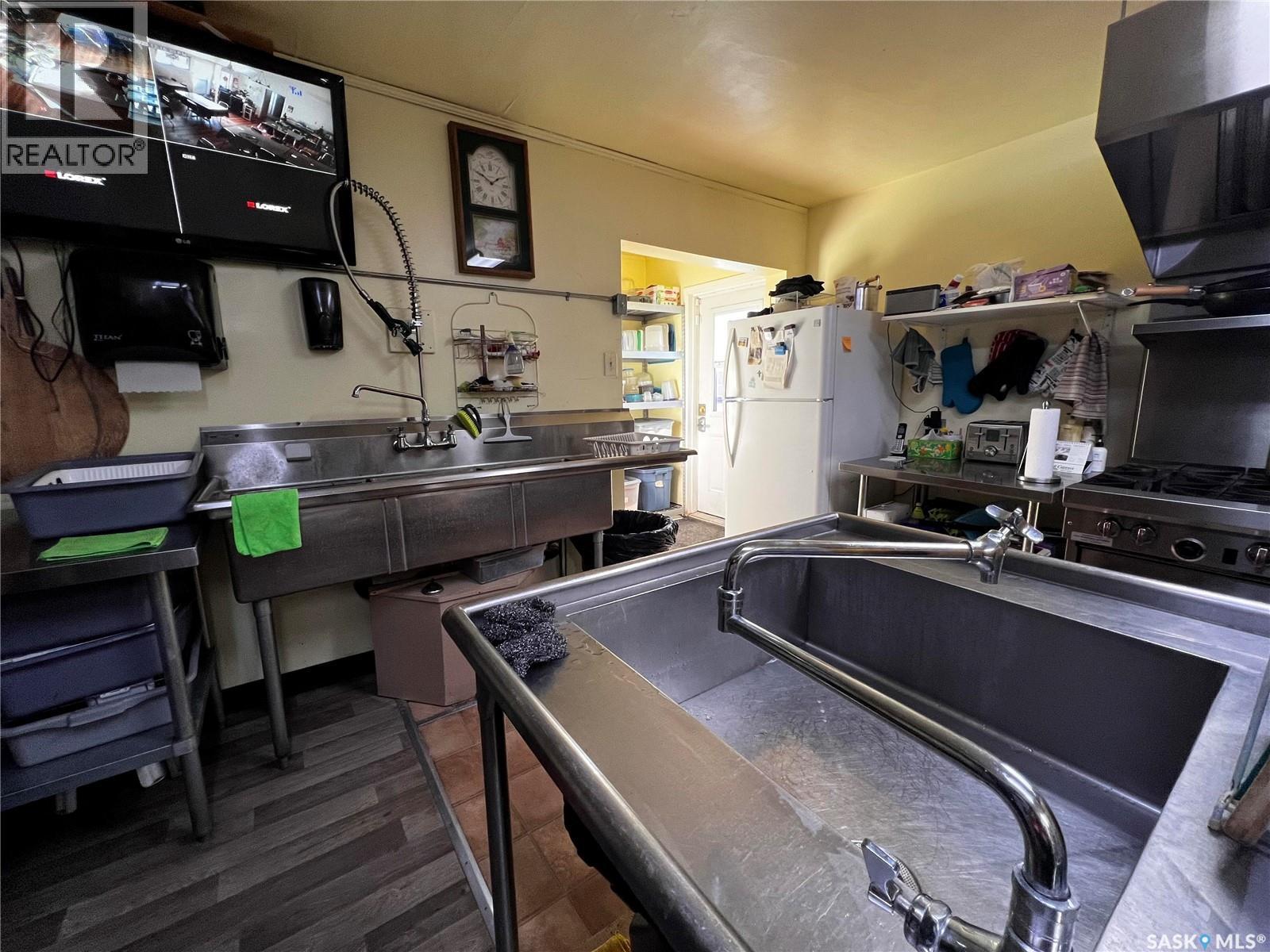 












55 Centre STREET

,
Fox Valley,




Saskatchewan
S0N0V0

