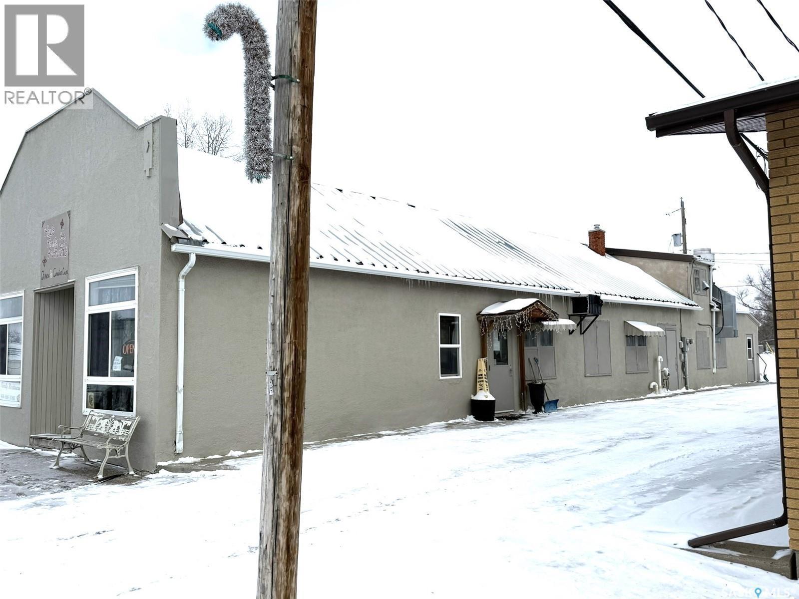 












55 Centre STREET

,
Fox Valley,




Saskatchewan
S0N0V0

