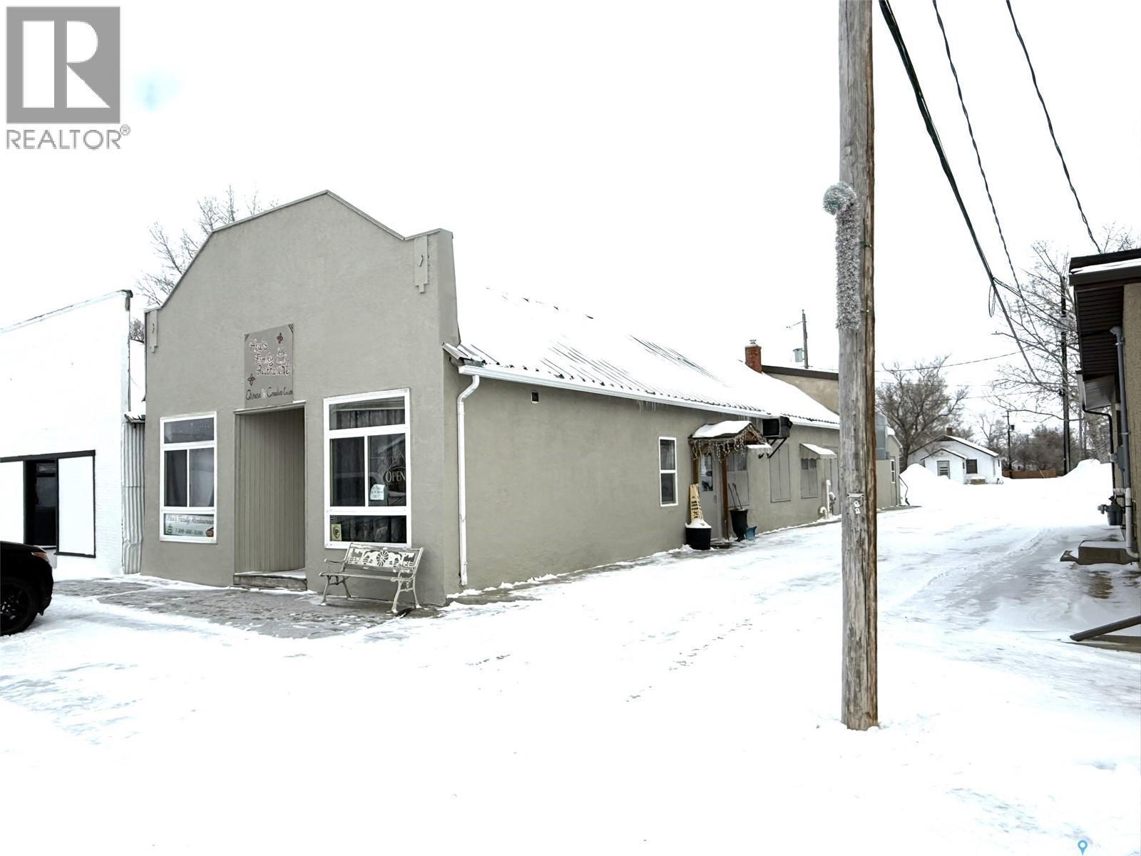 












55 Centre STREET

,
Fox Valley,




Saskatchewan
S0N0V0

