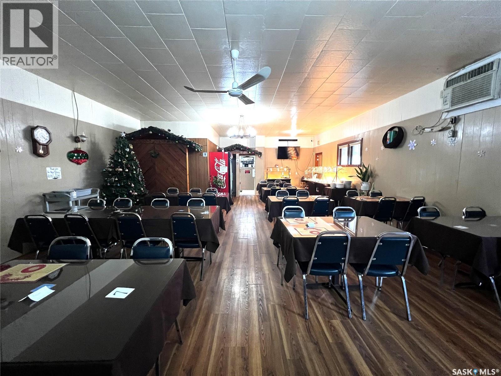 












55 Centre STREET

,
Fox Valley,




Saskatchewan
S0N0V0

