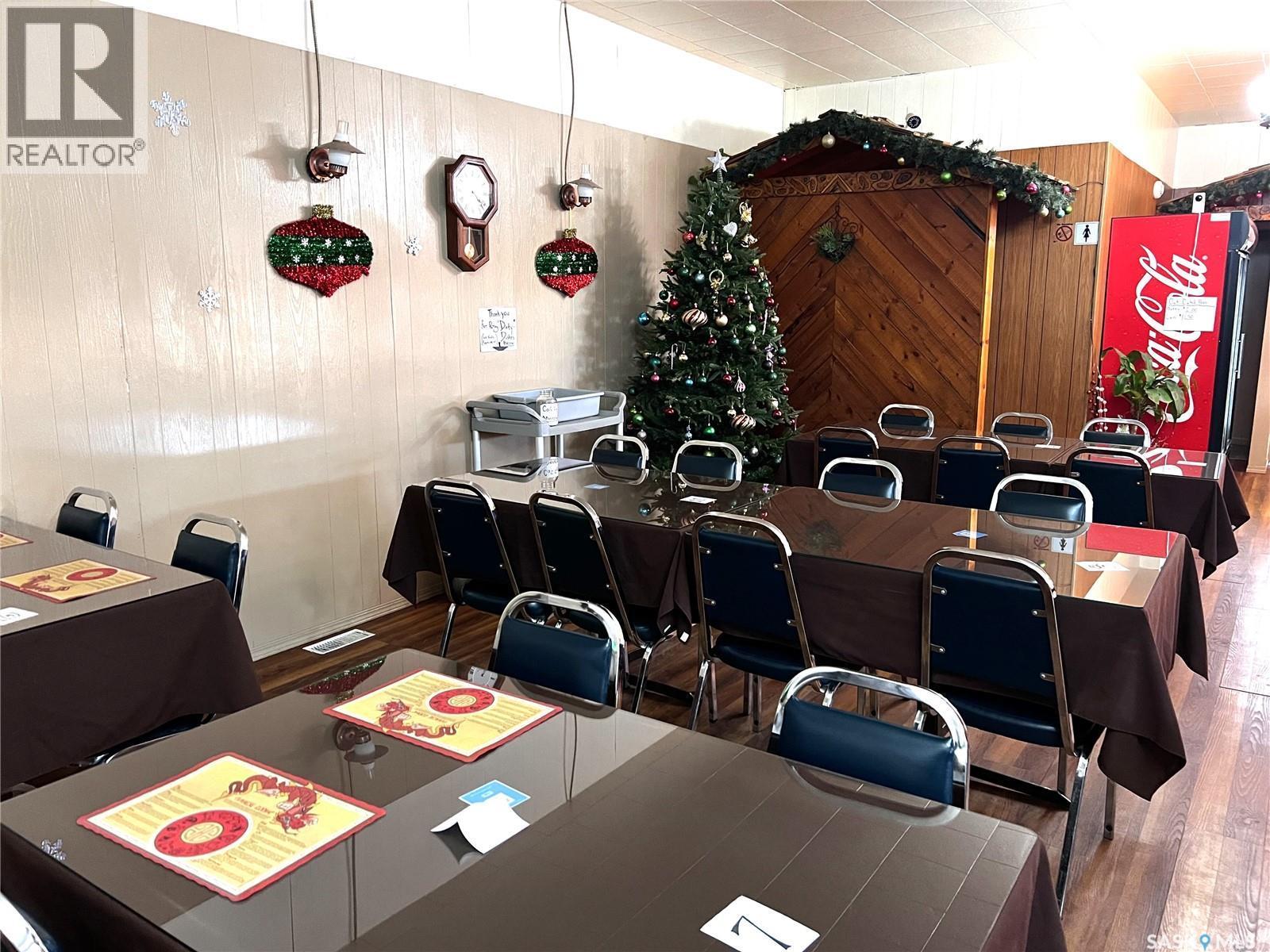 












55 Centre STREET

,
Fox Valley,




Saskatchewan
S0N0V0

