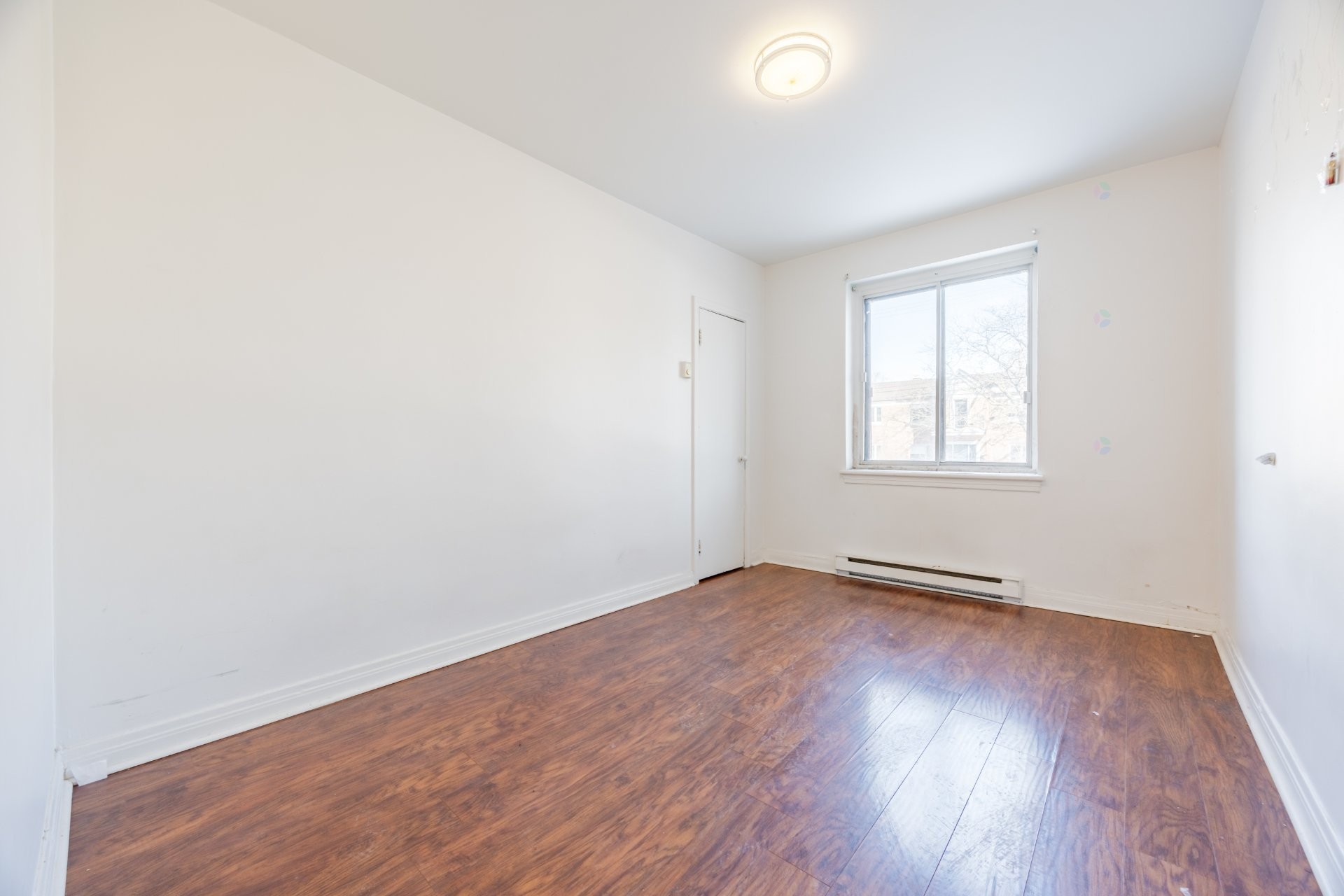 









345


Boul. Graham

, 6,
Mont-Royal,




QC
H3P2C7

