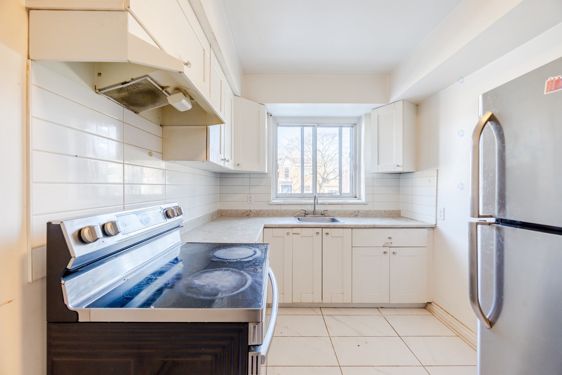 









345


Boul. Graham

, 6,
Mont-Royal,




QC
H3P2C7

