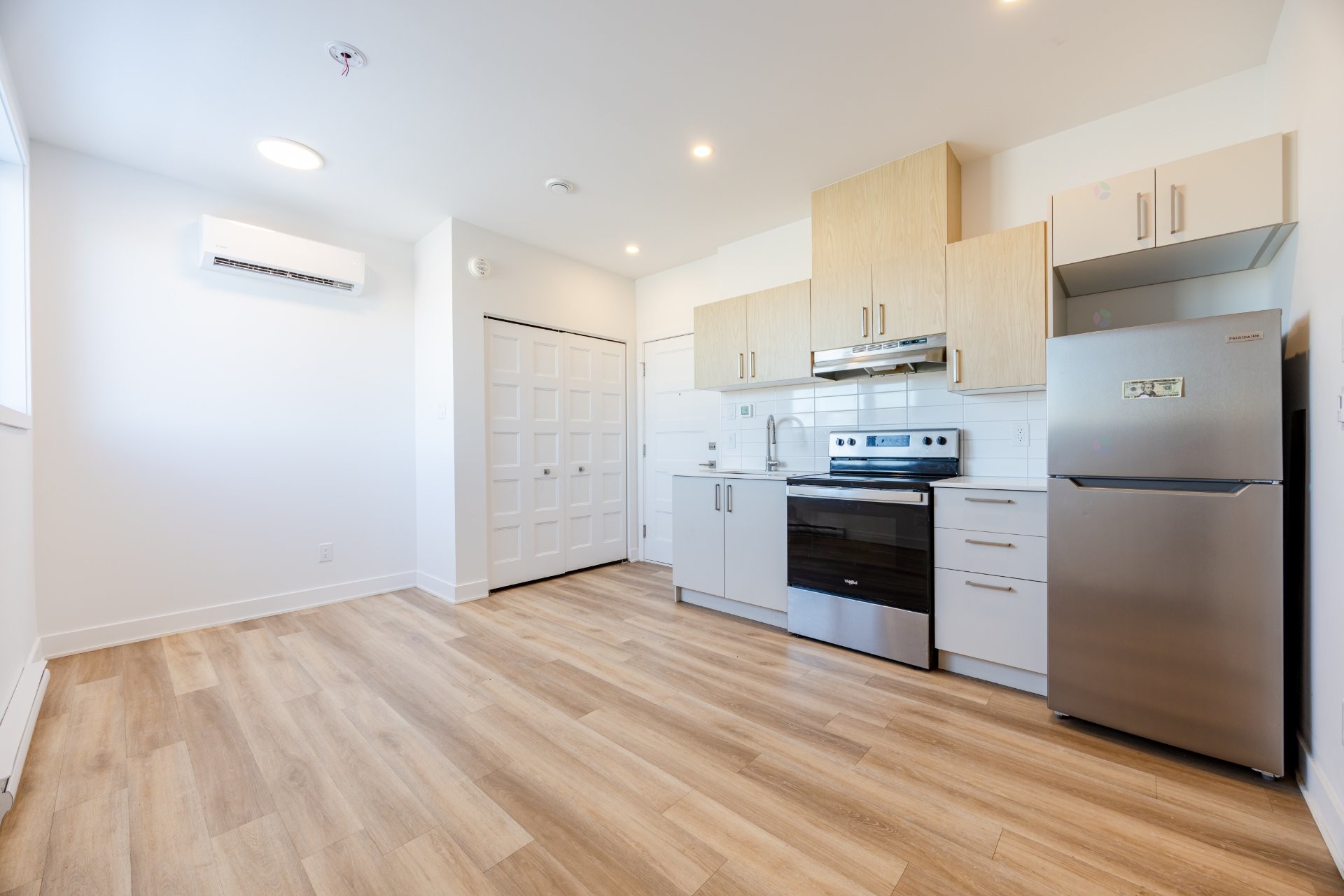 









2693


Boul. Pie-IX

, 404,
Montréal (Mercier/Hochelaga-Maisonneuve),




QC
H1V2K8

