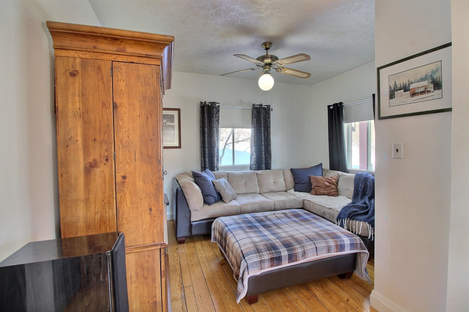 









3


Rue Vertu

,
Windsor,




QC
J1S1N4

