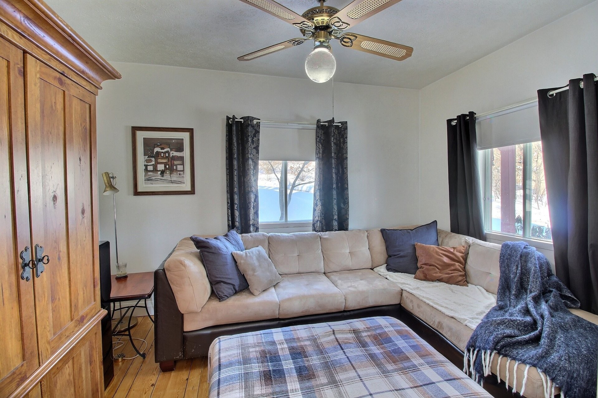 









3


Rue Vertu

,
Windsor,




QC
J1S1N4

