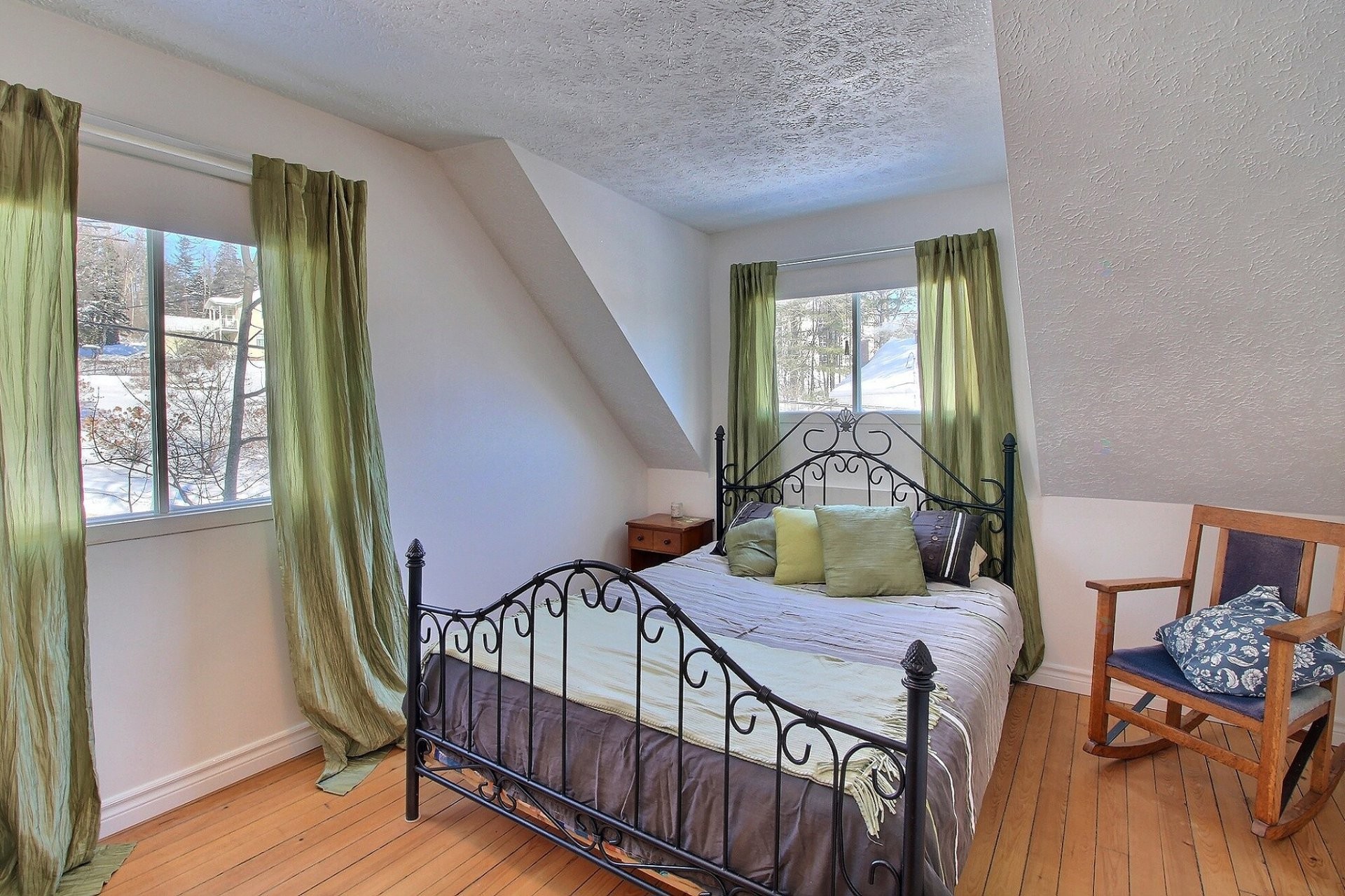 









3


Rue Vertu

,
Windsor,




QC
J1S1N4

