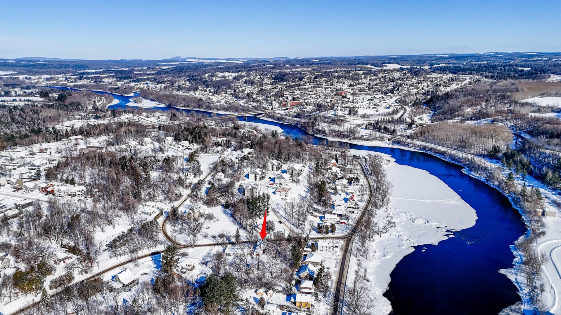 









3


Rue Vertu

,
Windsor,




QC
J1S1N4

