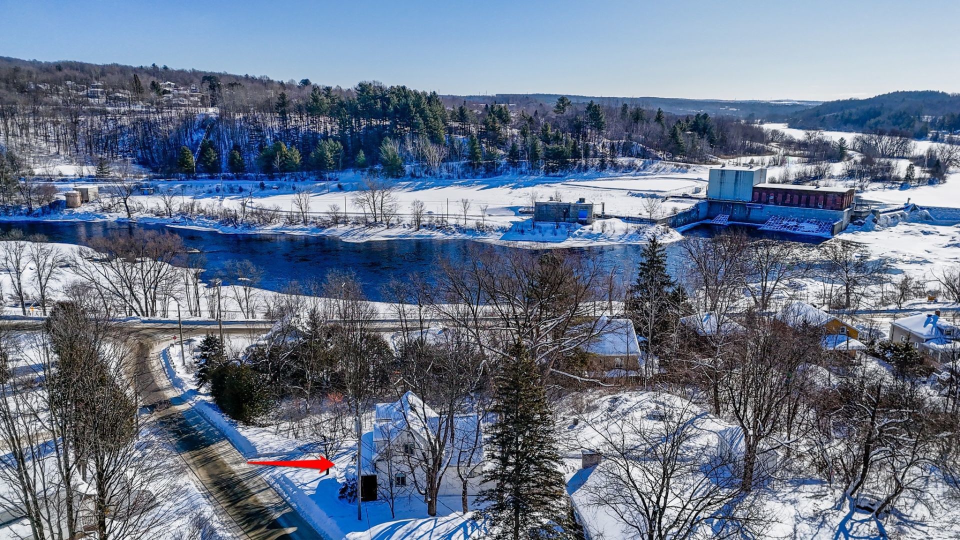 









3


Rue Vertu

,
Windsor,




QC
J1S1N4

