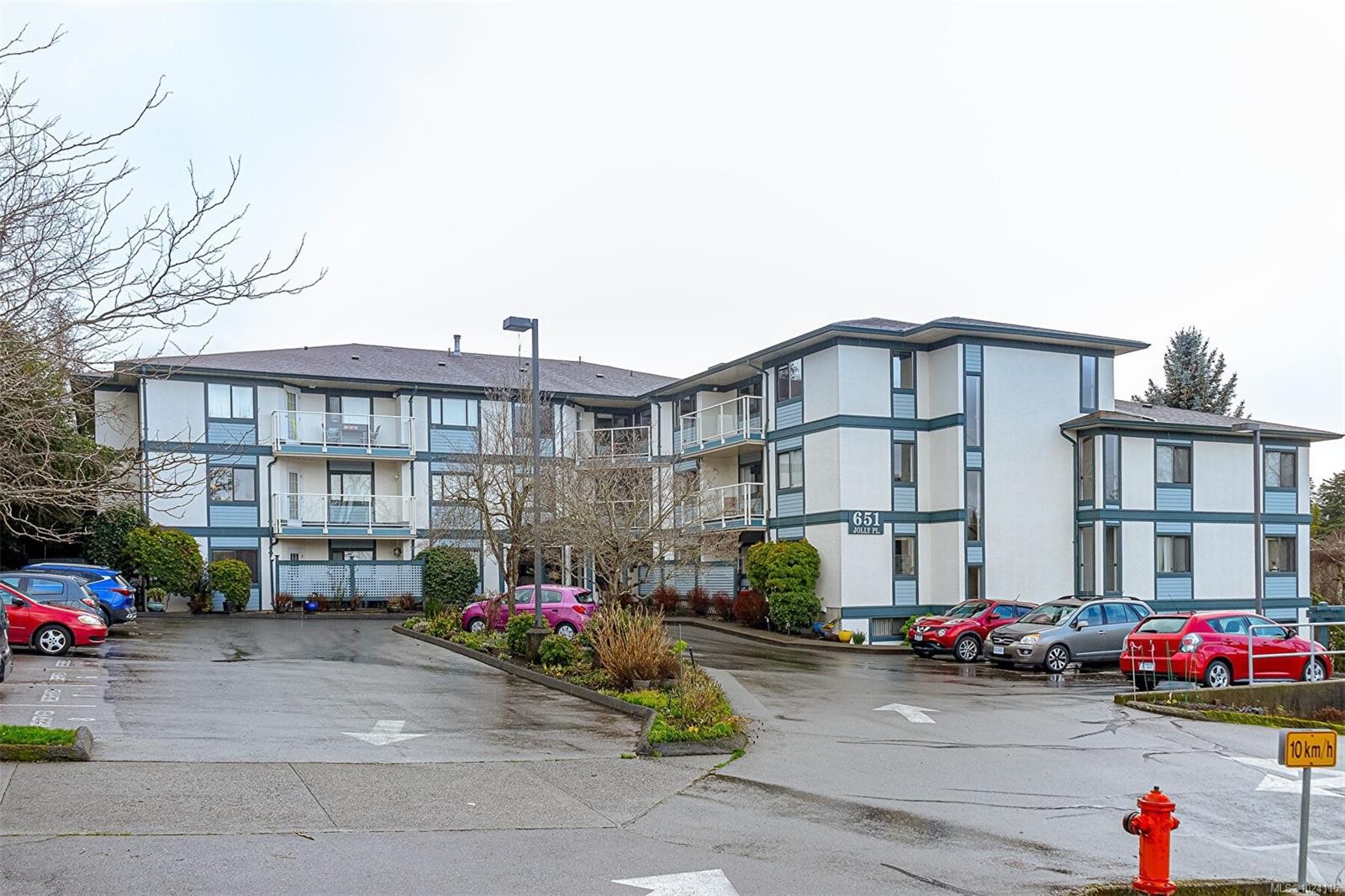 









651


Jolly

Pl, 206,
Saanich,




BC
V8N 1J4

