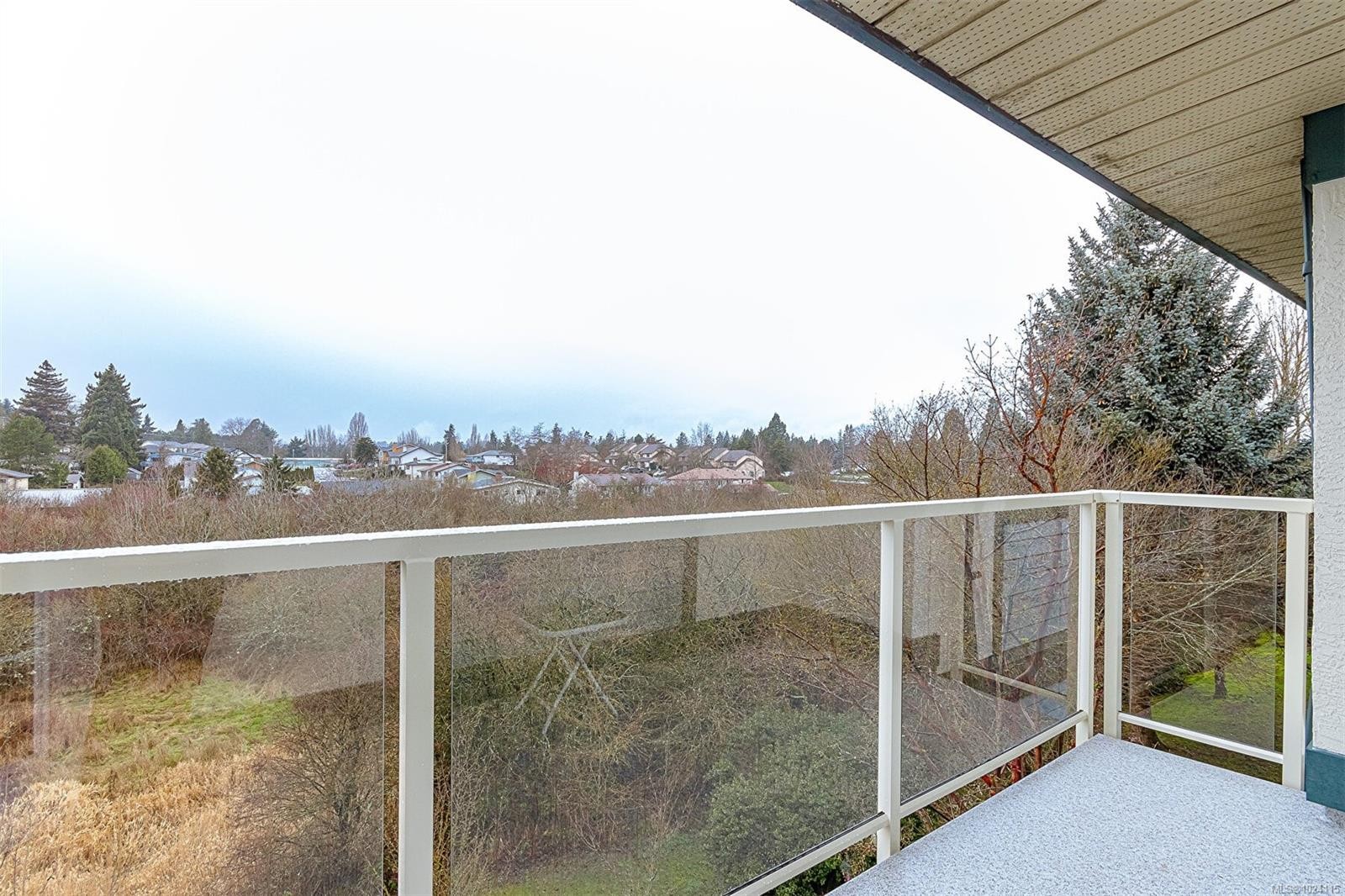 









651


Jolly

Pl, 206,
Saanich,




BC
V8N 1J4

