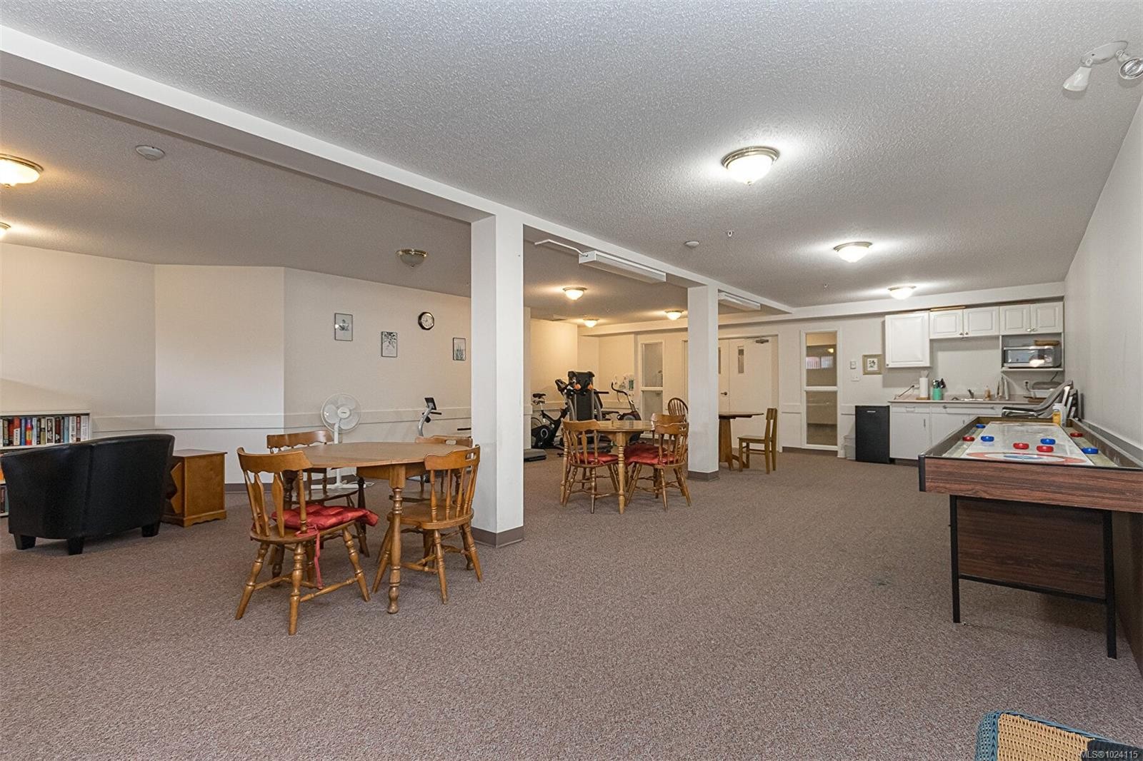 









651


Jolly

Pl, 206,
Saanich,




BC
V8N 1J4

