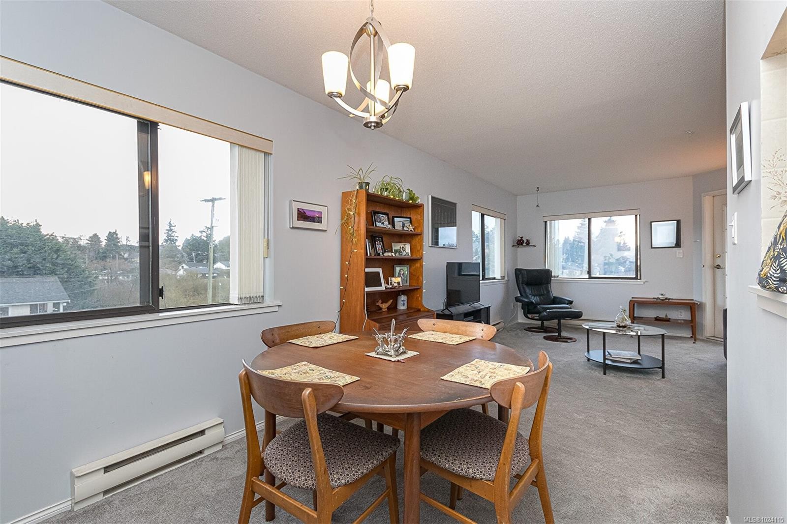 









651


Jolly

Pl, 206,
Saanich,




BC
V8N 1J4

