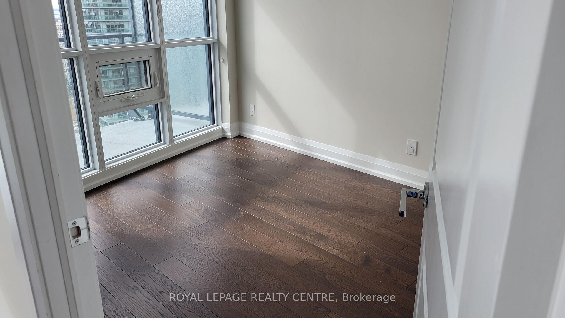 









59


Annie Craig

Drive, 3802,
Toronto,




ON
M8V 0C4

