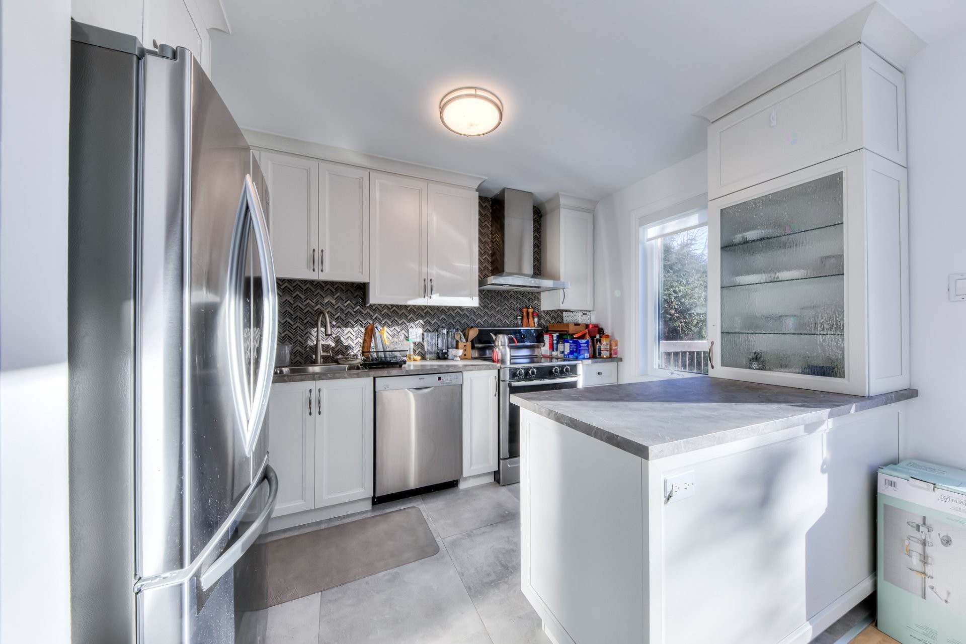 









3006


Rue Demers

,
Mascouche,




QC
J7K3E1

