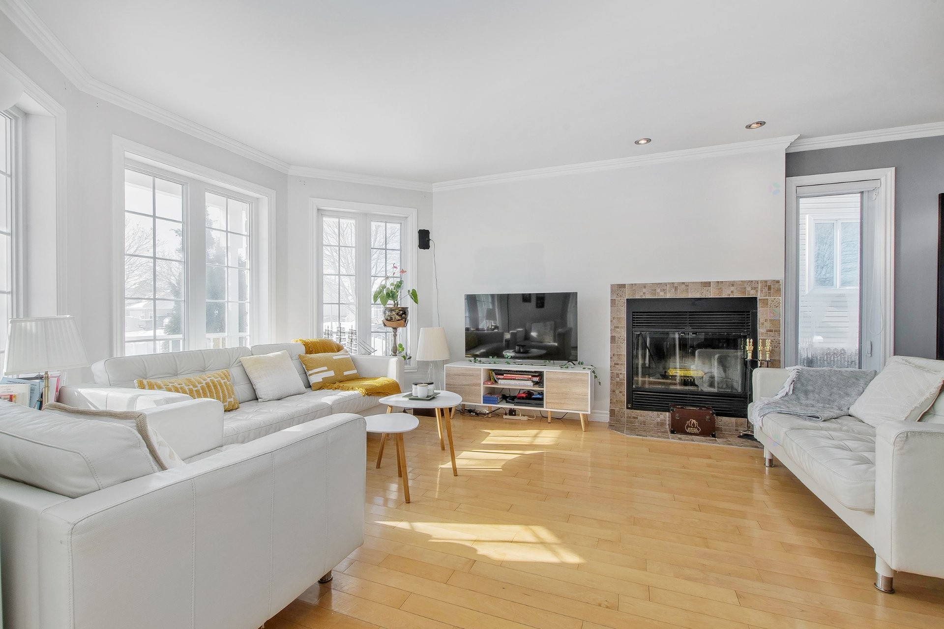 









1452


Rue St-Malo

,
Mascouche,




QC
J7K0C4

