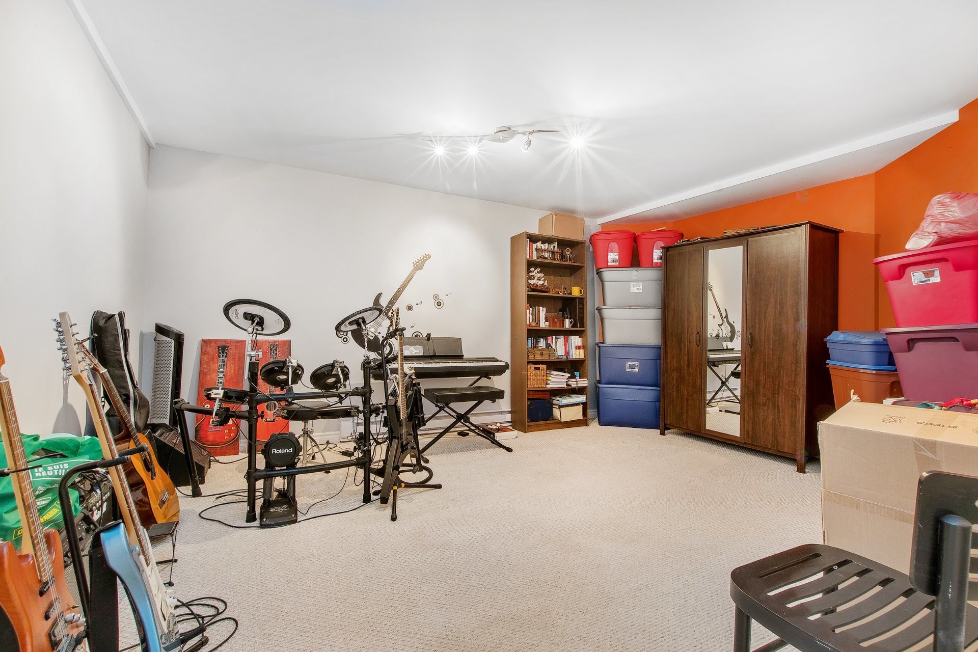 









1452


Rue St-Malo

,
Mascouche,




QC
J7K0C4

